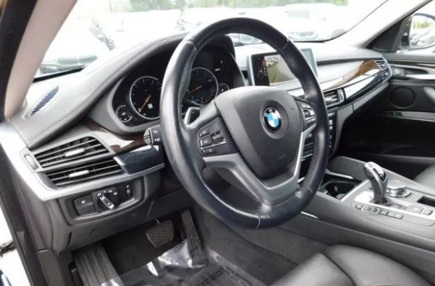 2015 BMW X6 xDrive50i full