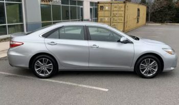 2015 Toyota Camry SE full