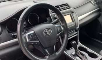 2015 Toyota Camry SE full