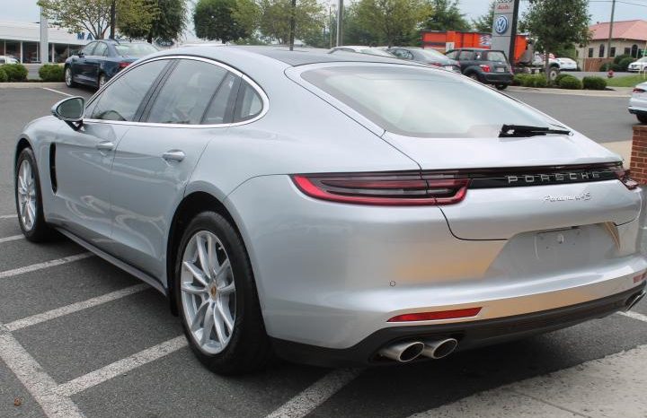 2018 Porsche Panamera 4S full