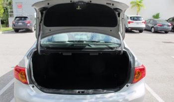 2010 Toyota Corolla LE full