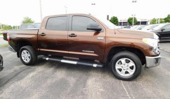 2016 Toyota Tundra SR5 full