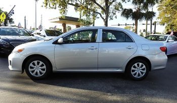 2013 Toyota Corolla L full