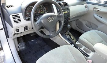 2013 Toyota Corolla L full