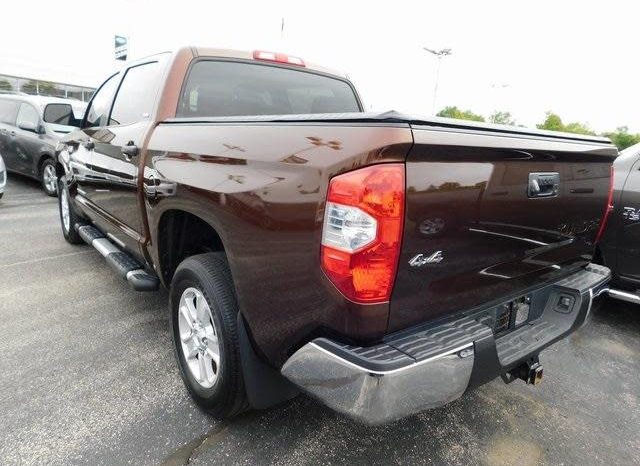 2016 Toyota Tundra SR5 full