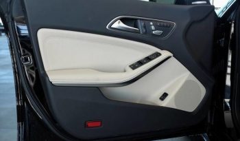 2017 Mercedes-Benz CLA 250 Base 4MATIC full