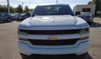 2017 Chevrolet Silverado 1500 Custom full