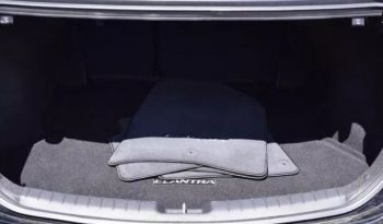 2018 Hyundai Elantra SEL full