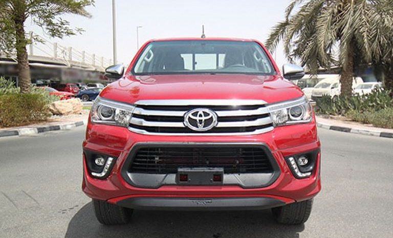 2020 Toyota Hilux Double Cab SR5 TRD Version full