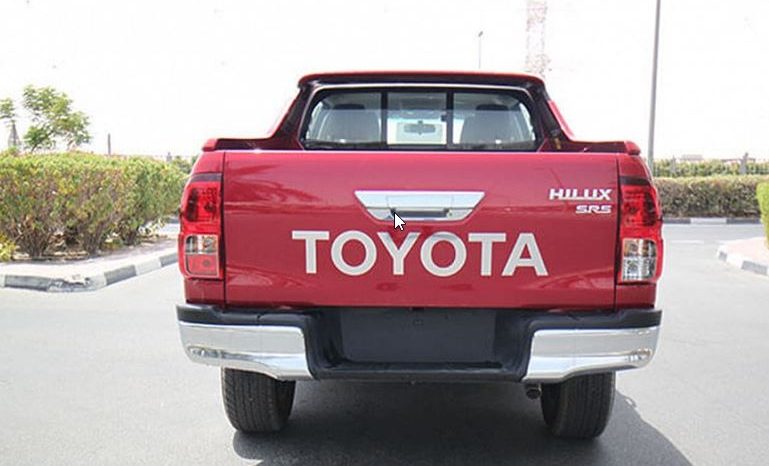 2020 Toyota Hilux Double Cab SR5 TRD Version full