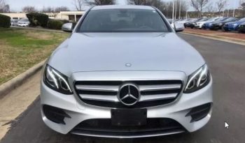 2017 Mercedes-Benz E 300 full