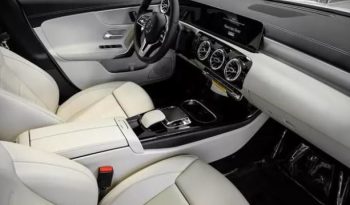 2020 Mercedes-Benz CLA 250 Base full