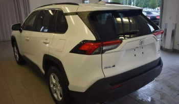 2019 Toyota RAV4 XLE full