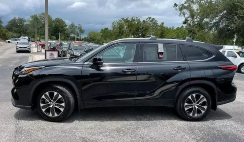 2020 Toyota Highlander XLE full