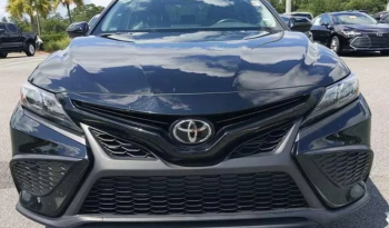 2021 Toyota Camry SE full