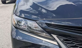 2021 Toyota Camry SE full