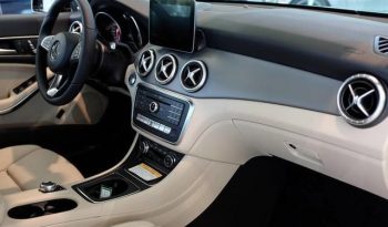 2017 Mercedes-Benz CLA 250 Base 4MATIC full