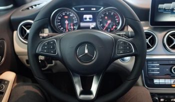 2017 Mercedes-Benz CLA 250 Base 4MATIC full