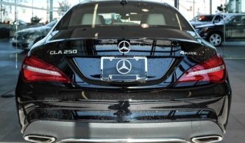 2017 Mercedes-Benz CLA 250 Base 4MATIC full