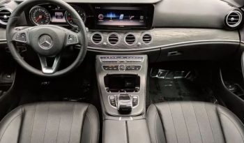 2018 Mercedes-Benz E 300 full