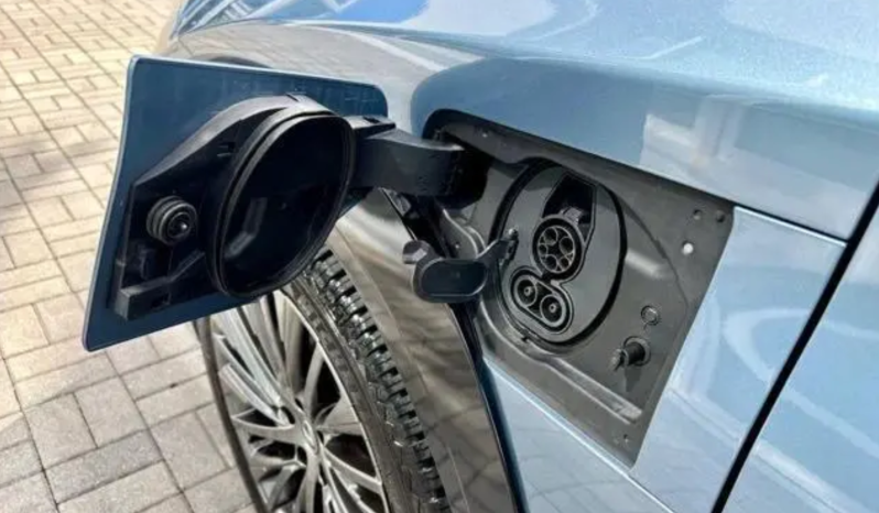 2023 Lexus RZ 450e Luxury full