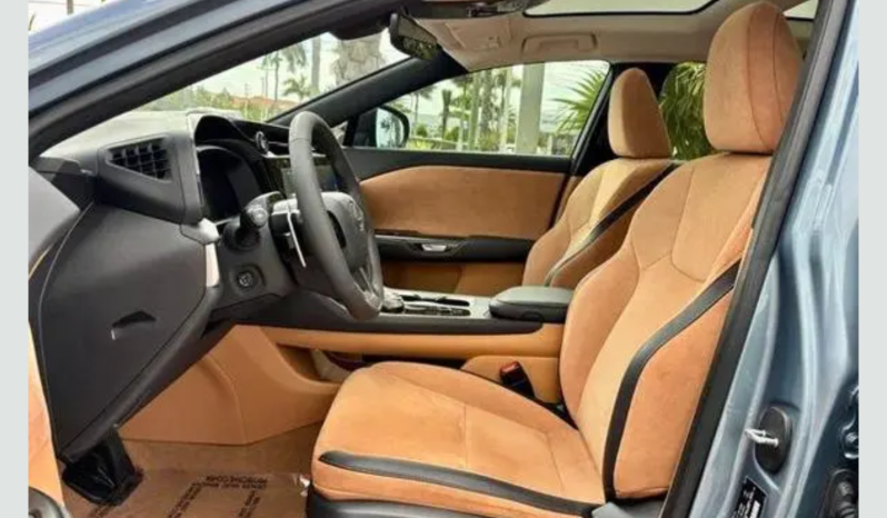 2023 Lexus RZ 450e Luxury full