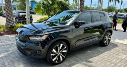2021 Volvo XC40 Recharge Pure Electric P8