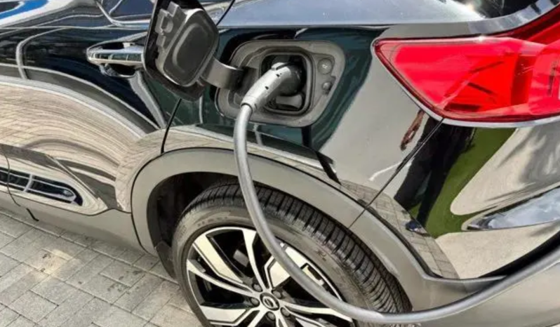 2021 Volvo XC40 Recharge Pure Electric P8 full