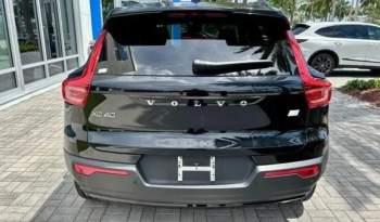 2021 Volvo XC40 Recharge Pure Electric P8 full