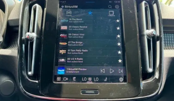 2021 Volvo XC40 Recharge Pure Electric P8 full