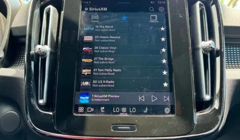 2021 Volvo XC40 Recharge Pure Electric P8 full