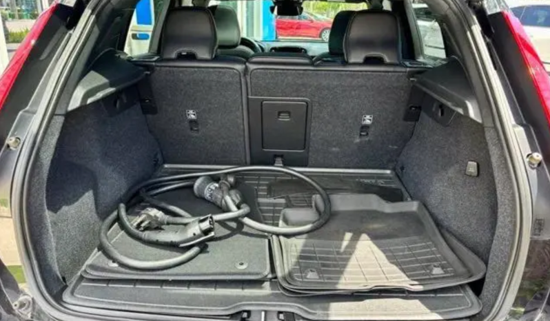 2021 Volvo XC40 Recharge Pure Electric P8 full