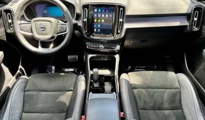 2021 Volvo XC40 Recharge Pure Electric P8 full
