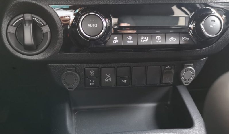 2022 Toyota Hilux Double Cab Conquest full