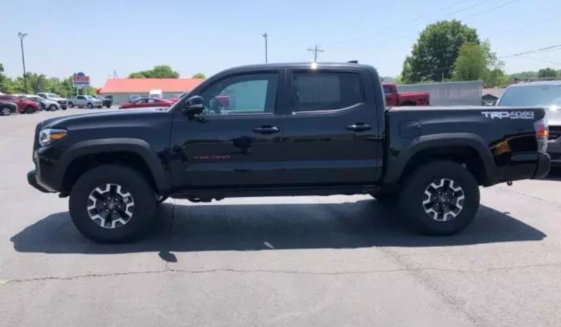 2022 Toyota Tacoma TRD Off Road Black full