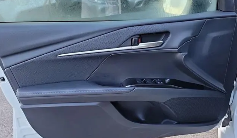 2025 Toyota Camry XSE full