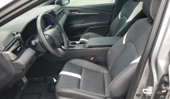 2025 Toyota Camry SE full