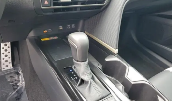 2025 Toyota Camry SE full