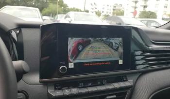 2025 Toyota Camry SE full