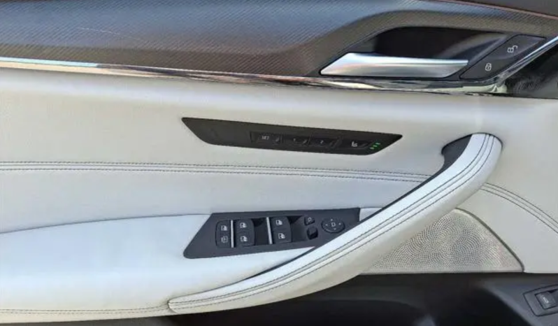 2023 BMW M5 Base full
