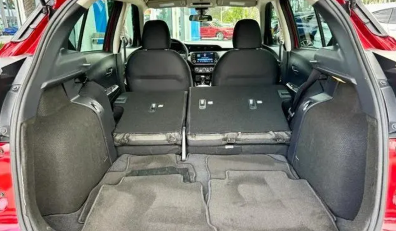 2024 Nissan Kicks SV full