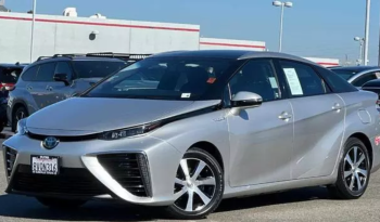 2017 Toyota Mirai Base full