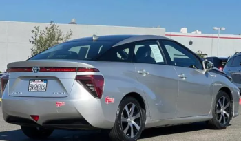 2017 Toyota Mirai Base full