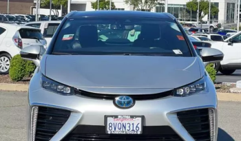 2017 Toyota Mirai Base full