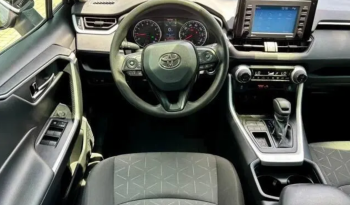 2021 Toyota RAV4 XLE full