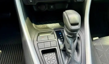 2021 Toyota RAV4 XLE full