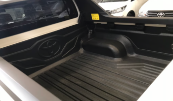2025 Toyota Hilux Double Cab Revo Conquest 2.8L Diesel full