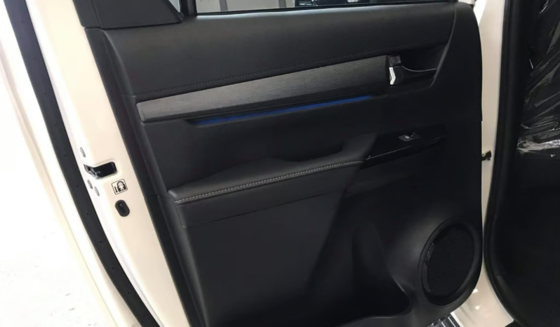 2025 Toyota Hilux Double Cab Revo Conquest 2.8L Diesel full