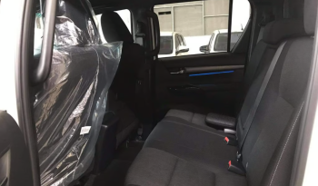 2025 Toyota Hilux Double Cab Revo Conquest 2.8L Diesel full