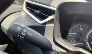 2022 Toyota Corolla LE full